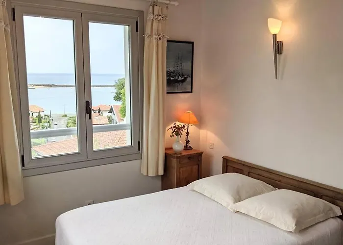 Le Cedre Bleu Vendégház *